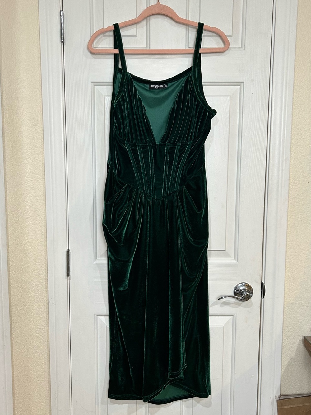 PrettyLittleThing Plus Emerald Green Velvet Corset Midi Dress US 12